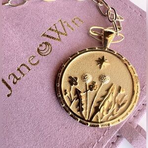 Jane Win Wanderlust Wildflower Original Coin Pendant with Drawn Link Chain